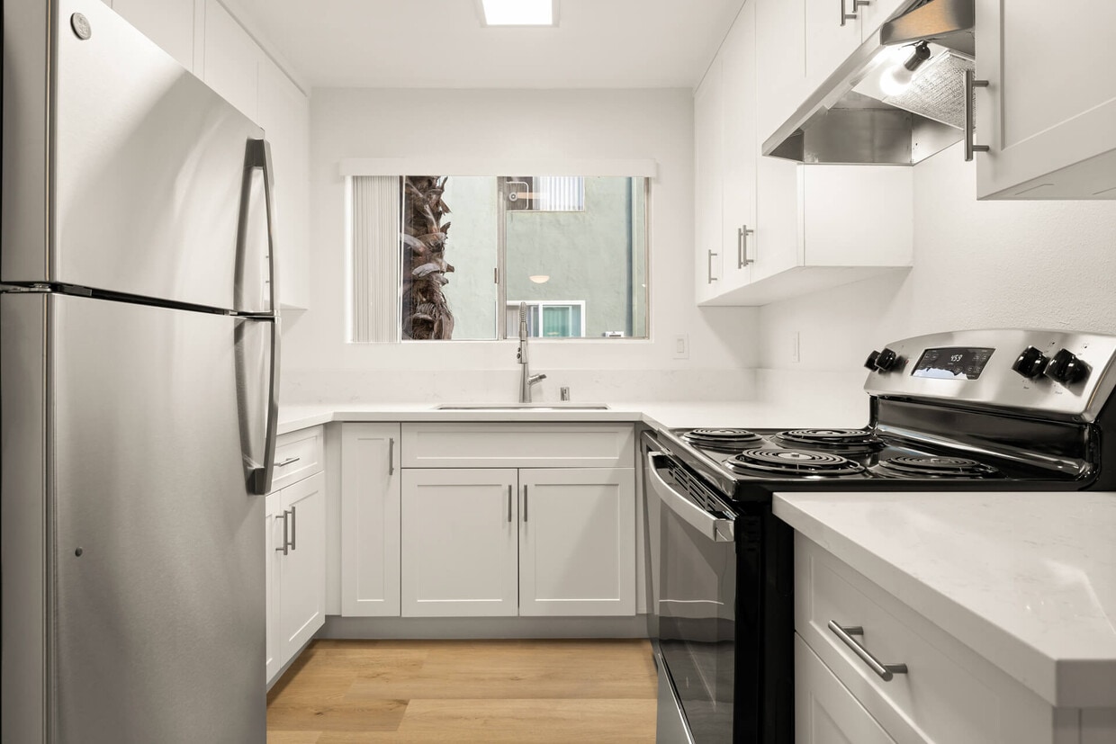 Primary Photo - Terre at Mollison