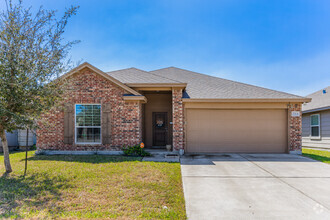 Building Photo - 7713 Killebrew Dr