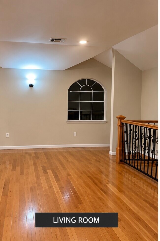 Building Photo - 11827 203rd St