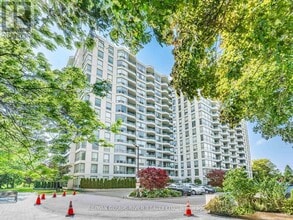 Building Photo - 4727-4727 Sheppard Ave E