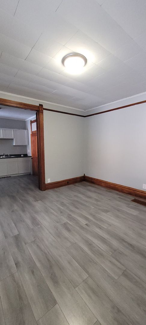 Foto del edificio - 1018 N 8th St