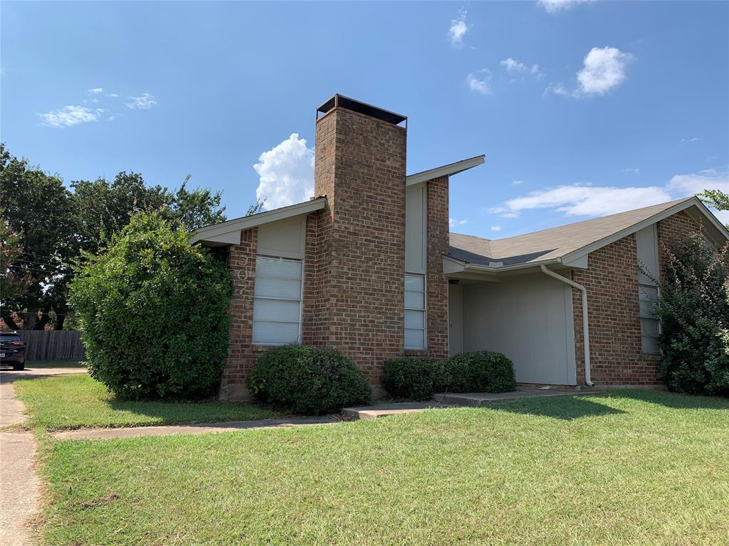 Primary Photo - 507 N Walnut Creek Dr