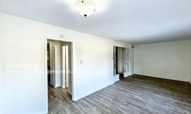 Building Photo - 3886 Camelia Cove