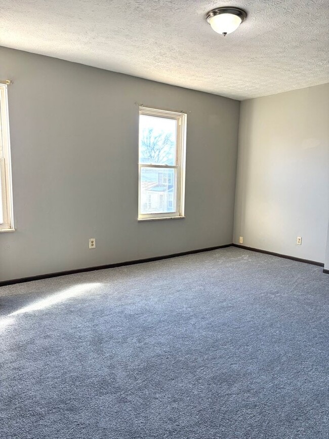 Foto del edificio - 401-407 Gilbert Street