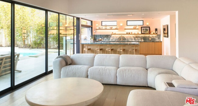 Foto del edificio - 606 N Ardmore Ave