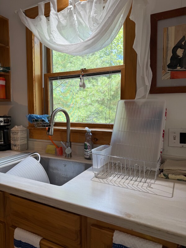 Foto del edificio - 19 Frog Pond Rd