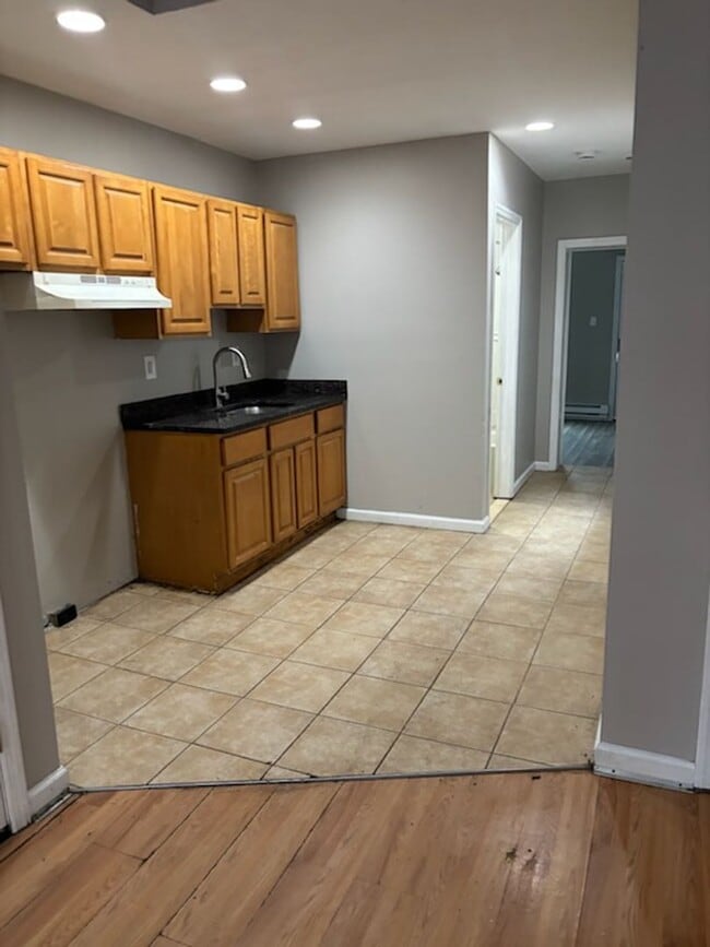 Photo - 3479 Amber St Apartment