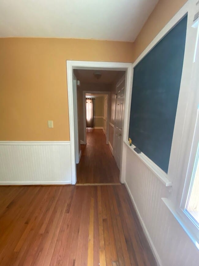 Building Photo - Eastside Home for Rent