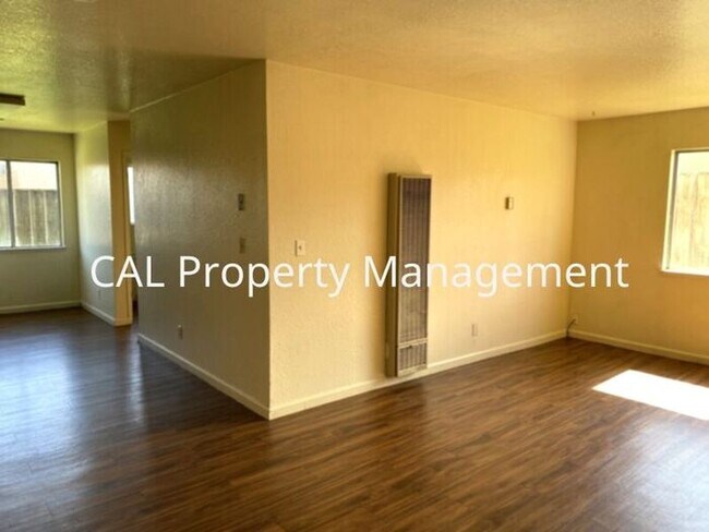 Building Photo - 1 Bedroom 1 Bathroom apartment in King Cit...