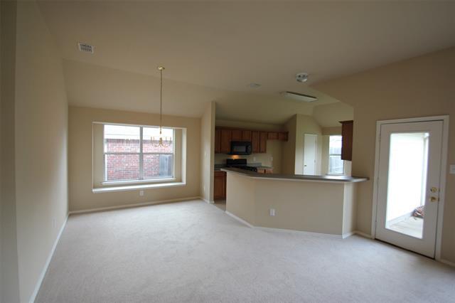 Building Photo - 9212 Chesapeake Ln
