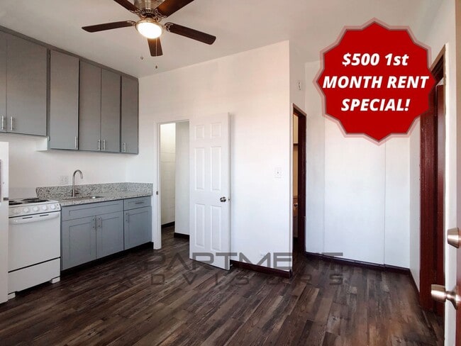 Photo - 1218 N School St Apartment