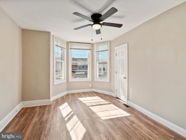 Foto del edificio - 3324 Jasper St