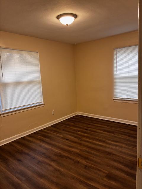 Foto del edificio - 9757 Lorna Ln