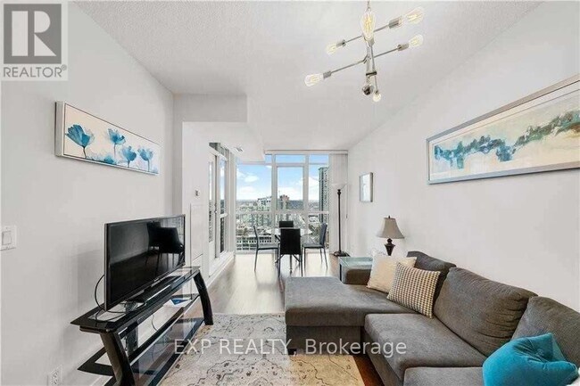 Photo du bâtiment - 4070 Confederation Pkwy