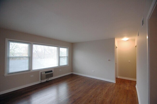 Living Room - 733 Dulles Rd