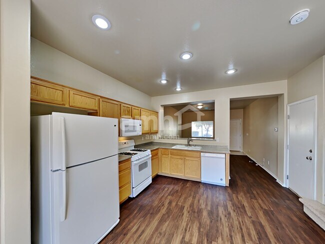 Building Photo - 6356 Pebblecreek Lodge Way