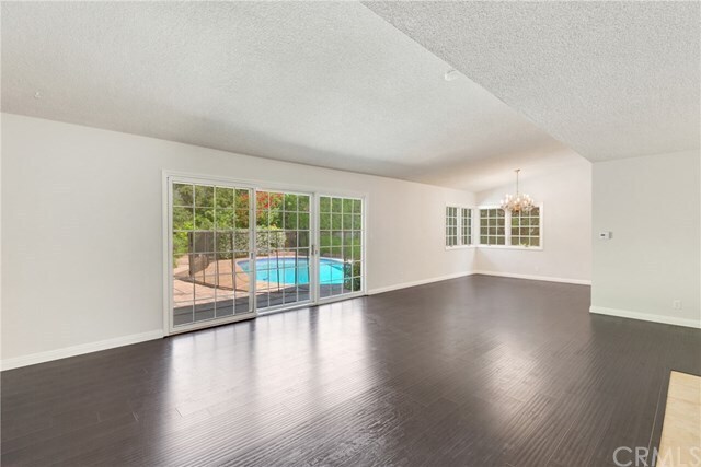 Building Photo - 1445 Riviera Dr