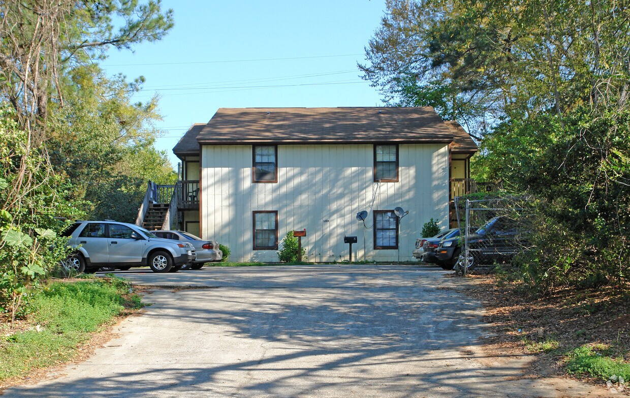 Foto del edificio - 1324 Charlotte St