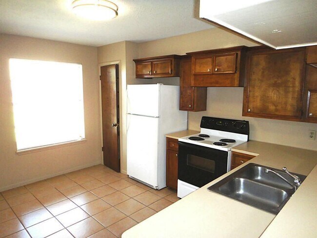Foto del edificio - 1615 Hazelwood St