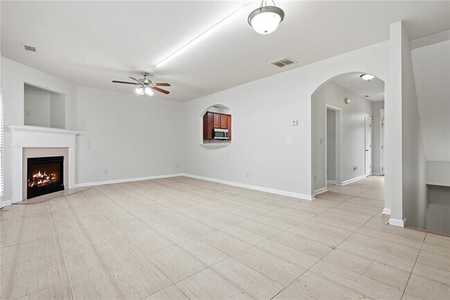 Foto del edificio - 6199 Thorncrest Dr