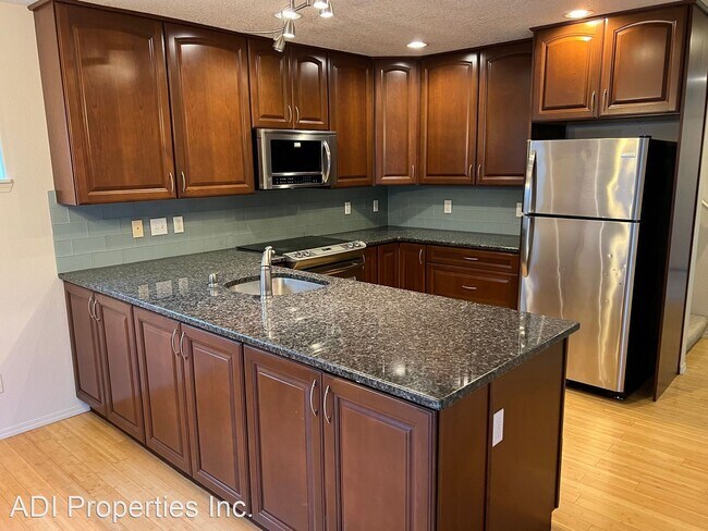 Foto del edificio - 4 br, 2.5 bath House - 16973 NW Arizona Drive