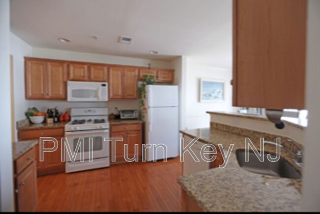 Foto del edificio - 53 Raritan Reach Rd