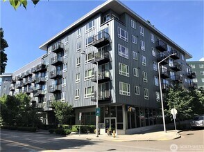 Building Photo - 3104 Western Ave