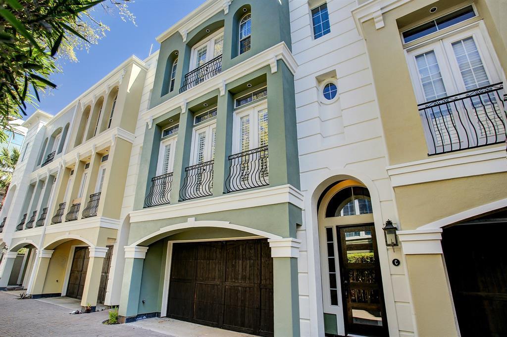 Foto principal - 1818 Binz St