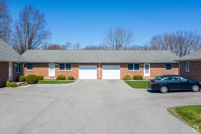 Building Photo - 901 Fishlock Ave