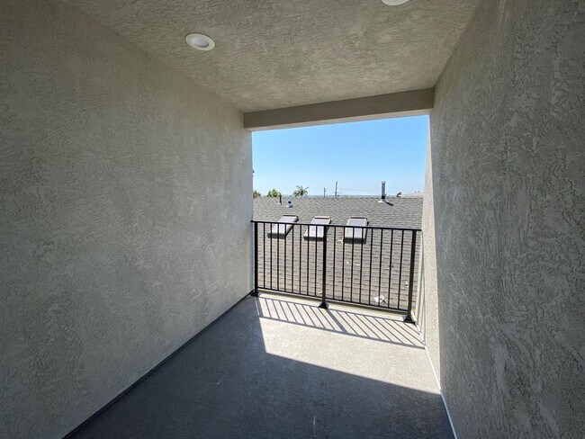 Foto del edificio - NEW (2022) 4BD/2BA