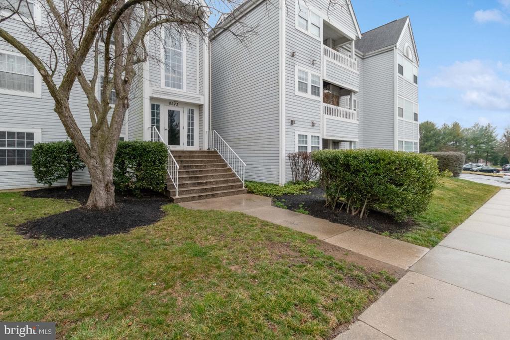 Foto principal - 8573 Falls Run Rd