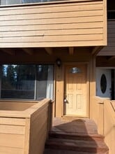 Building Photo - 866 Northwood Dr