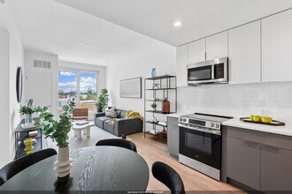 Building Photo - 179 Academy St Building Photo - 179 Academy St