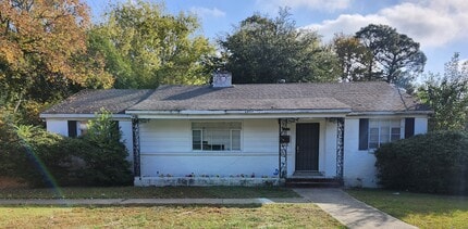 Building Photo - 3433 Gilmer Ave