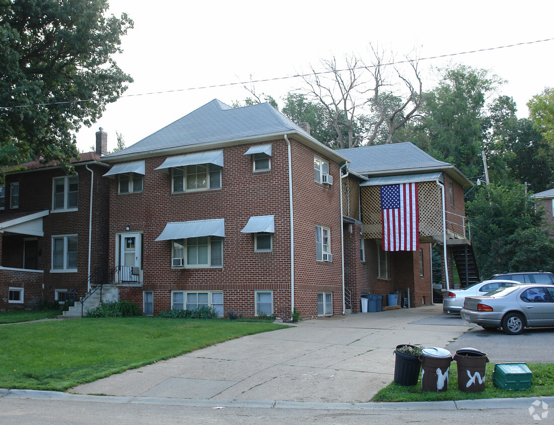 Primary Photo - 1015 Turner Blvd