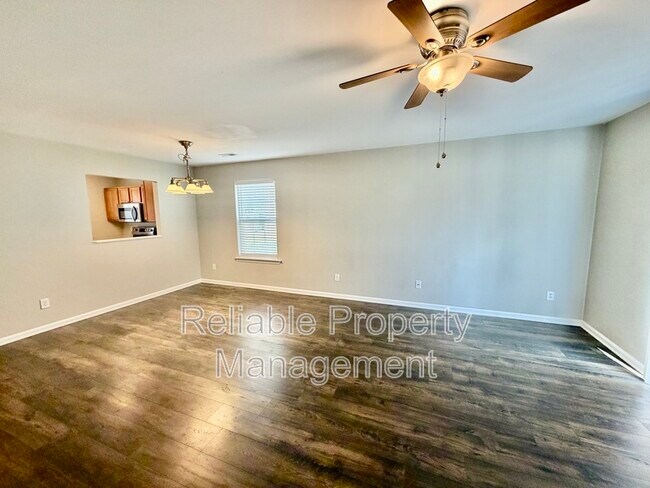 Building Photo - 132 Winslow Ln