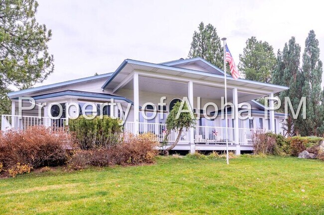 Foto del edificio - 108 Lakeshore Dr