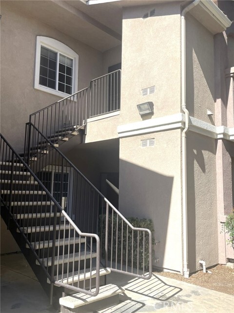 Foto del edificio - 41410 Juniper St