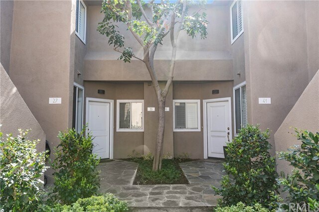 Foto del edificio - 33 Baycrest Ct