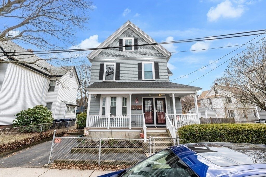 Primary Photo - 7 Van Norden St