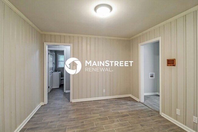 Foto del edificio - 3 Bedroom Pet-Friendly Home in Decatur, GA...