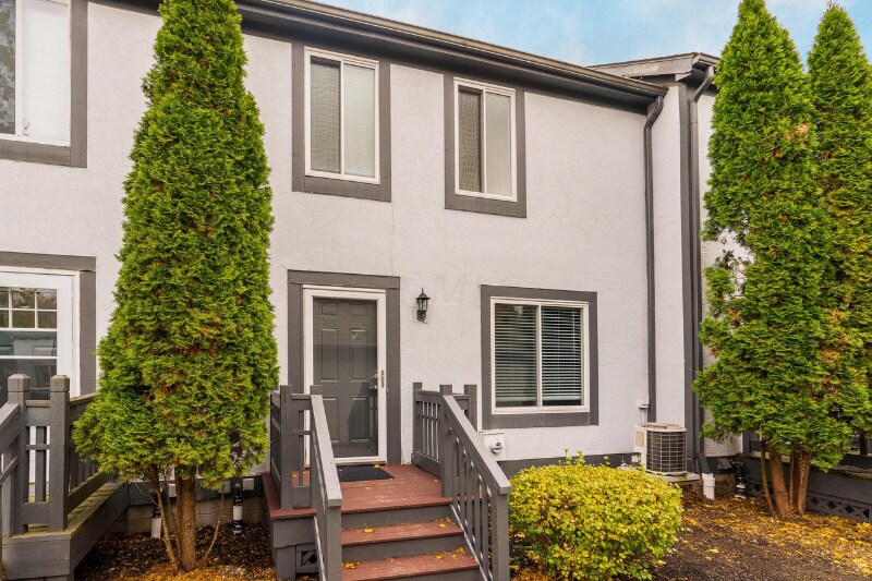 6266 Hyland Dr, Dublin, OH 43017 Condo for Rent in Dublin, OH