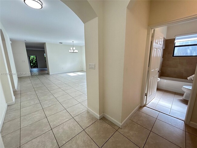 Building Photo - 15180 SW 119th Way