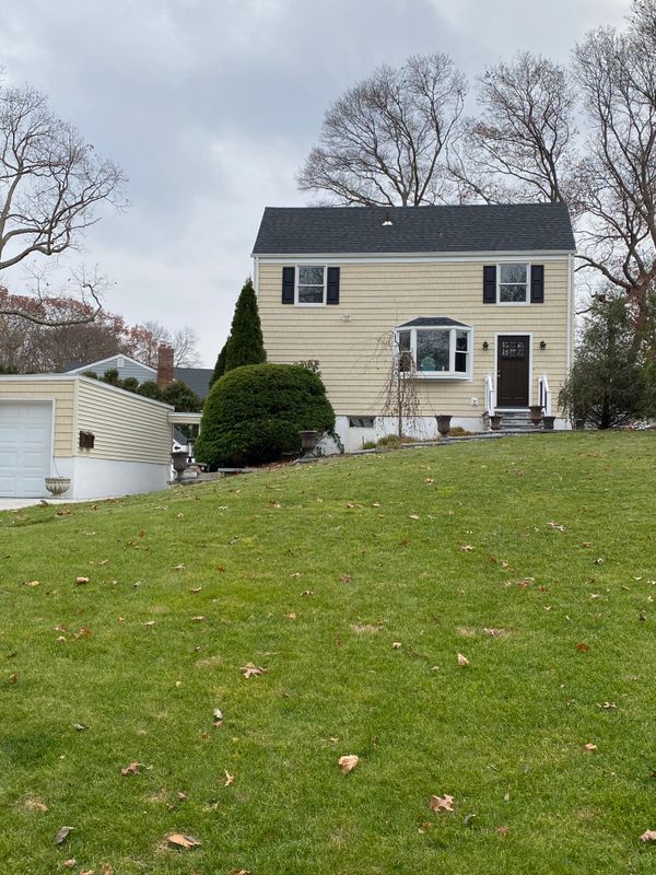 Foto del edificio - 39 Penny Dr