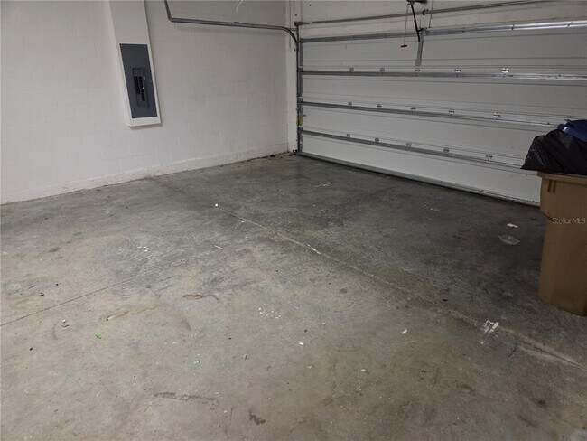 Foto del edificio - 3876 Carrick Bend Dr