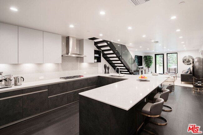 Foto del edificio - 724 Croft Ave