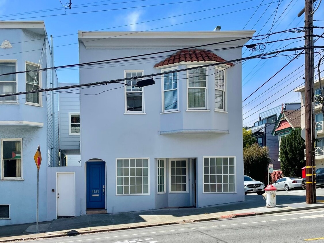 Foto principal - 4195-4197 17th Street