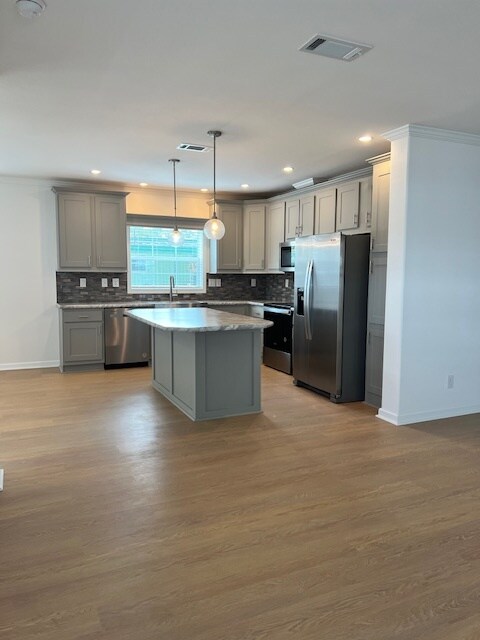 Foto del edificio - 1617 Killarney Ct