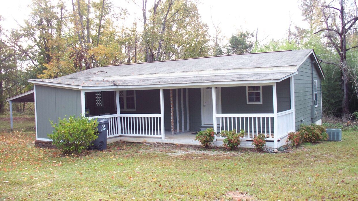 Primary Photo - 110 Highview Rd SE