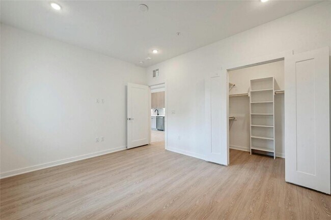 Building Photo - 4802 S Congress Ave